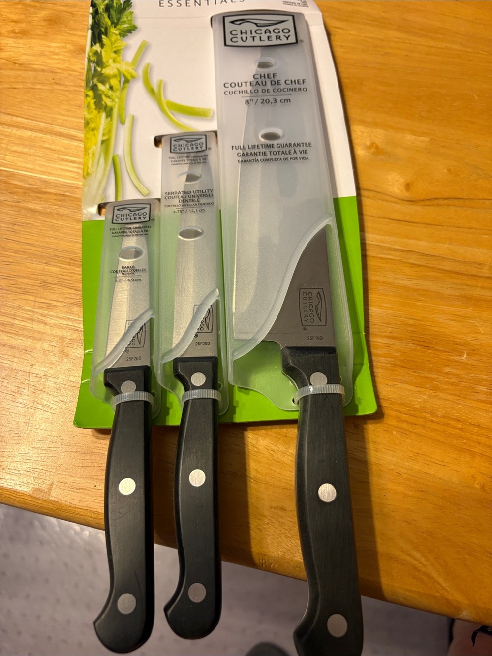 Chicago Cutlery 3-Piece Kitchen Knife Set - Black